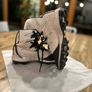 UnderArmour Football Cleats